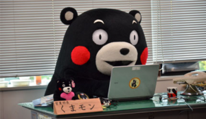 上班中的熊本熊部長。圖：熊本熊官方twitter         